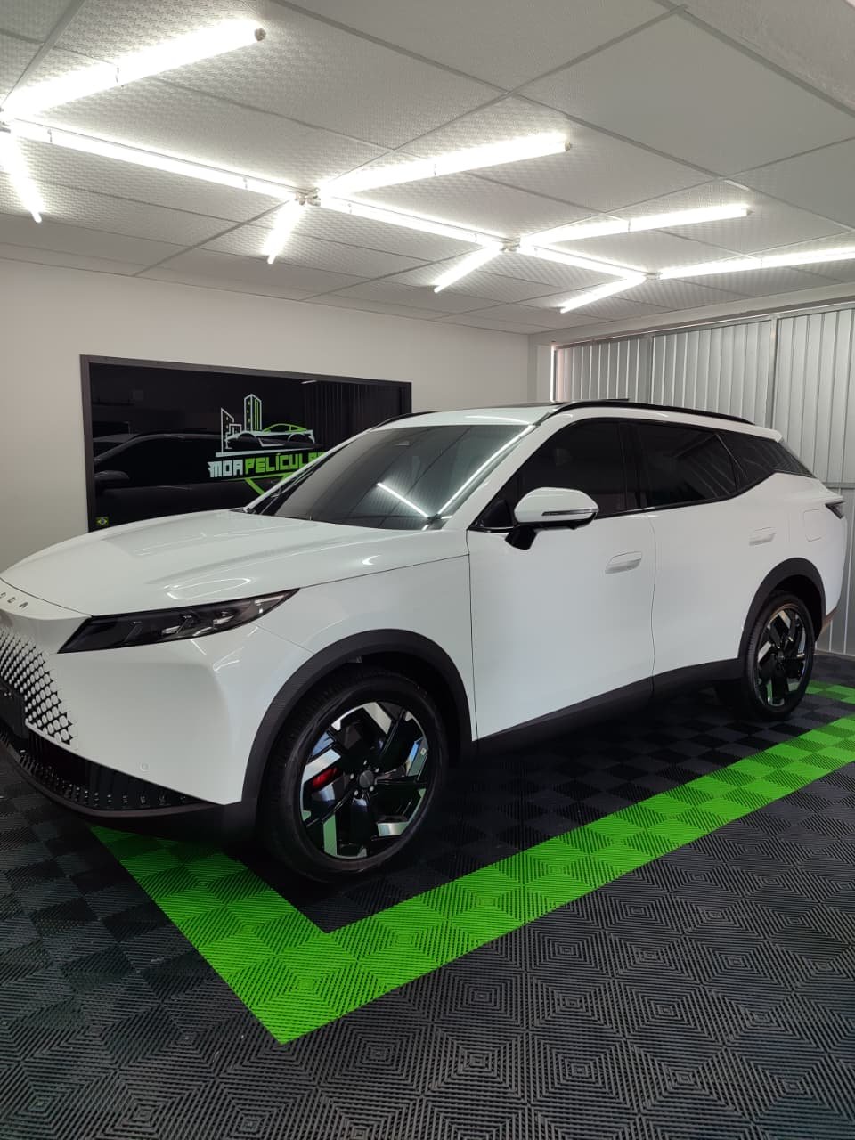 Aplicação de película automotiva em IMPORT